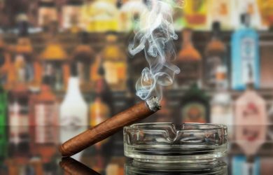 Hút xì gà ảnh hưởng đến sức khỏe như thế nào?